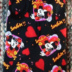 Disney store mickey and Minnie mouse